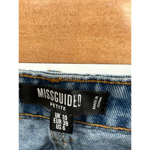 Missguided Light Wash Blue Denim Distressed Straight Jeans Women's Size 6 Petite - Picture 5 of 9
